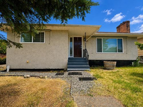 1309 Edinburgh Street, New Westminster, BC, V3M2W1 | Card Image