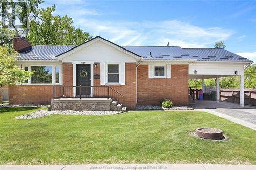 3105 California Ave, Windsor, ON, N9E3K5 | Card Image