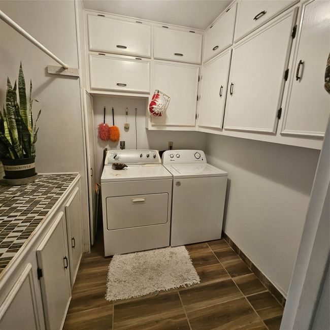 Separate Utility Room or laundry | Image 25