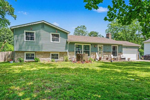 18255 Brightlingsea Pl, South Bend, IN, 46637-4418 | Card Image