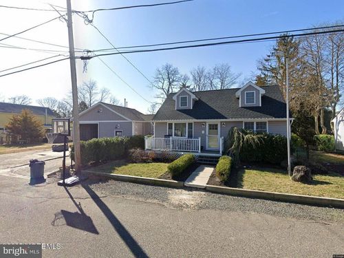 32 E Long Branch Ave, Ocean Gate, NJ, 08740-1342 | Card Image