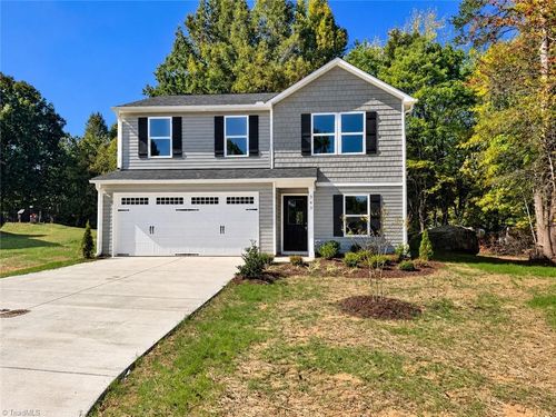 343 Frank Cherry St, Eden, NC, 27288-3460 | Card Image