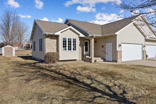 108 Country View Drive, Mechanicsville, IA, 52306 | Card Image