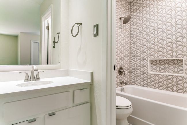 3707 Grasmere Dr, House other with 3 bedrooms, 2 bathrooms and null parking in Carrollton TX | Image 13