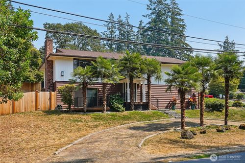 7503 John Dower Road W, Lakewood, WA, 98499 | Card Image