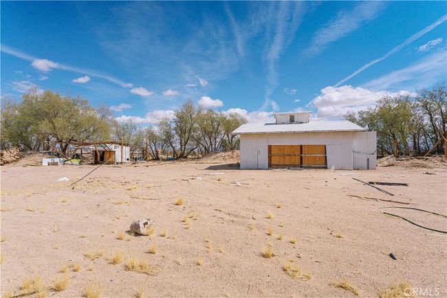 45200 Camelot Drive, House other with 2 bedrooms, 2 bathrooms and 2 parking in Yermo CA | Image 20