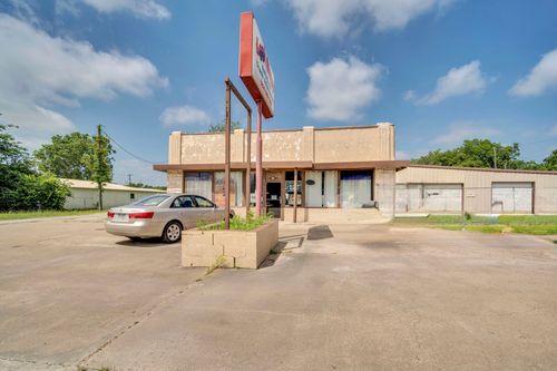 604 Abbott Ave, Hillsboro, TX, 76645-2812 | Card Image