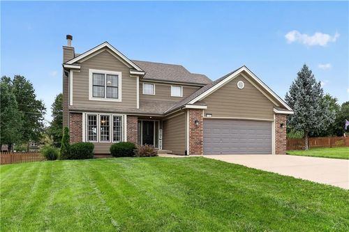 11008 N Farley Ave, Kansas City, MO, 64157-1063 | Card Image
