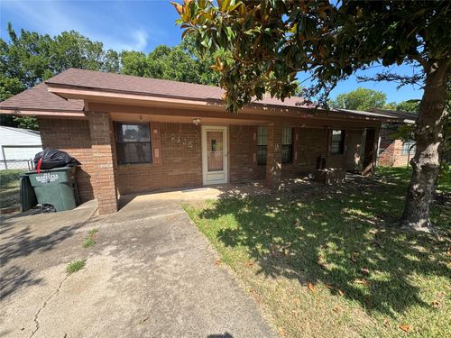 1608 E Crestview Avenue E, Marietta, OK, 73448 | Card Image