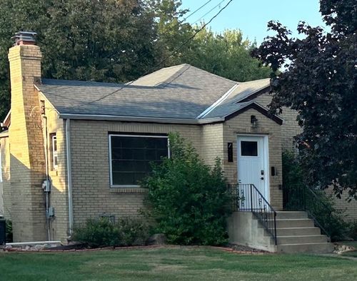 411 W Peru St, Princeton, IL, 61356-1946 | Card Image