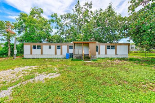 1115 N Parsons Ave, Seffner, FL, 33584-3145 | Card Image
