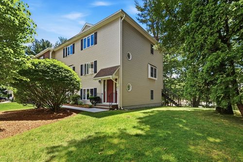 312-305 Salem St, Woburn, MA, 01801-2786 | Card Image
