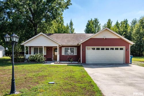 307 Noah Ln, Carterville, IL, 62918-6131 | Card Image