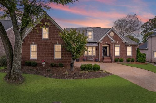 4720 Sterling Cross, Nashville, TN, 37211-8542 | Card Image