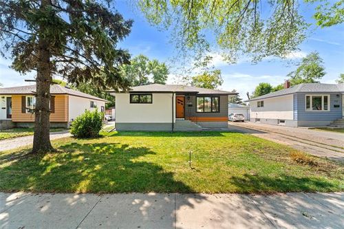 728 Kildare Ave W, Winnipeg, MB, R2C2C3 | Card Image