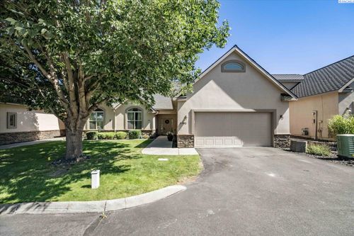 102-3121 W 30th Ave Bldg E #102, Kennewick, WA, 99337 | Card Image