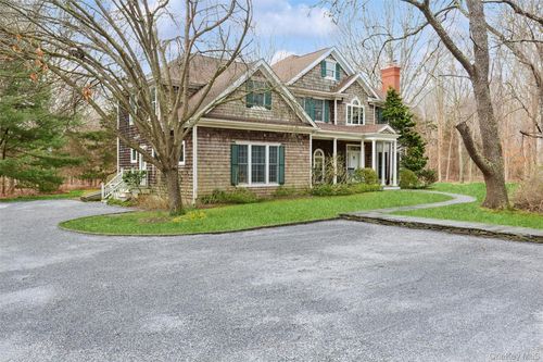 110 Greenleaf Ln, Sagaponack, NY, 11962-2018 | Card Image