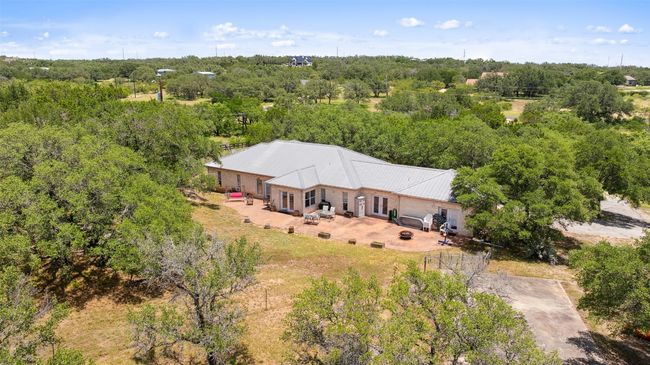 23809 Oscar Rd, House other with 3 bedrooms, 2 bathrooms and null parking in Spicewood TX | Image 9