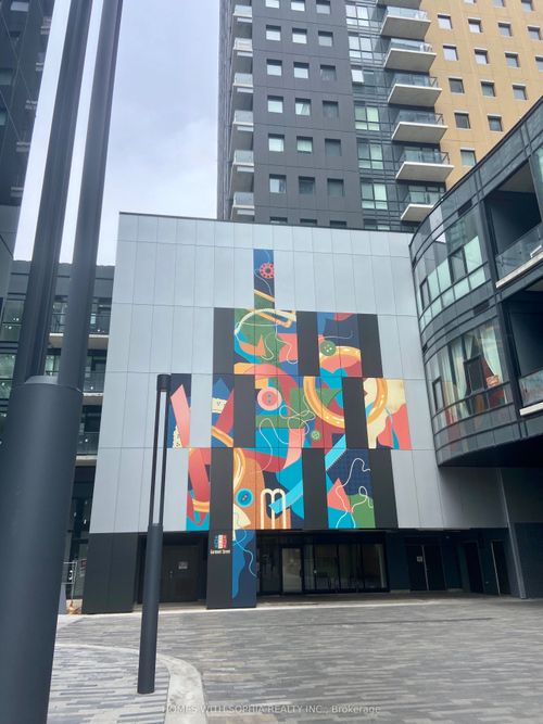 2109-104 Garment St, Kitchener, ON, N2G0C8 | Card Image