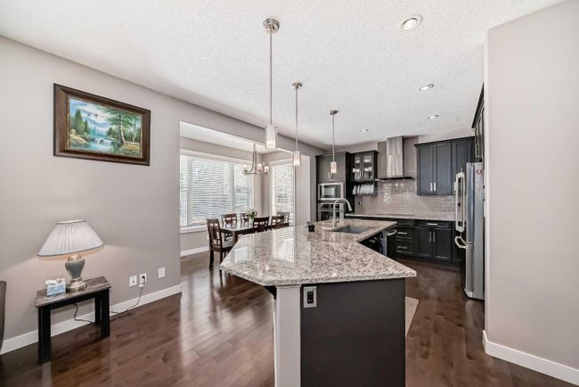 18 Rockford Road Nw, Home with 4 bedrooms, 3 bathrooms and 4 parking in Calgary AB | Image 10