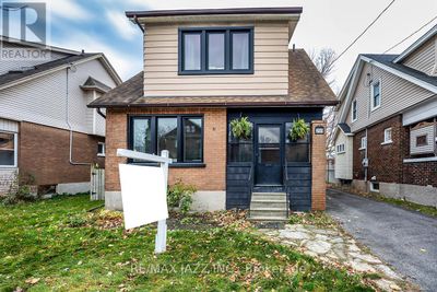 295 Athol St E, House other with 4 bedrooms, 2 bathrooms and 3 parking in Oshawa ON | Image 1