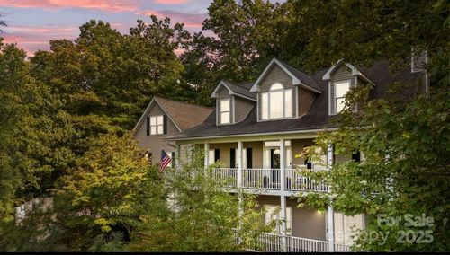 42 Surrey Run, Asheville, NC, 28803 | Card Image