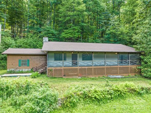 247 Three Springs Dr, Sylva, NC, 28779-7446 | Card Image