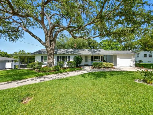 1426 Crestview Dr, Mount Dora, FL, 32757-3733 | Card Image
