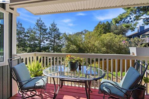 1863 Shirley Dr, Benicia, CA, 94510-2669 | Card Image