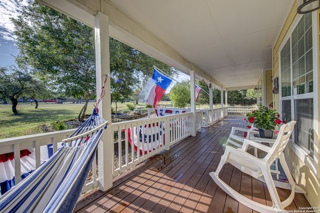 6015 Cornwall Dr, House other with 5 bedrooms, 4 bathrooms and null parking in Spring Branch TX | Image 6