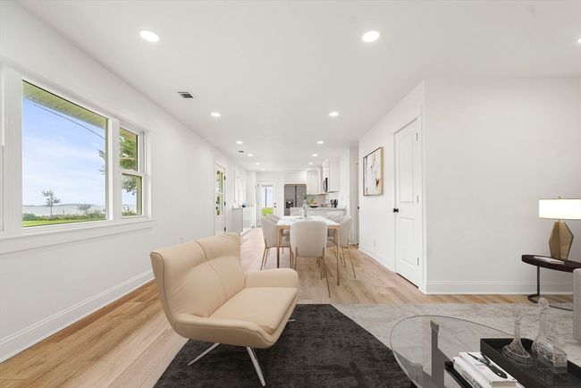 1153 Nantasket Ave, House other with 3 bedrooms, 1 bathrooms and 3 parking in Hull MA | Image 5