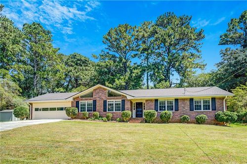 2158 Vivid Ct, Stone Mountain, GA, 30087-3422 | Card Image