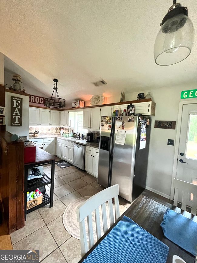 2237 S Walkers Mill Rd, House other with 4 bedrooms, 2 bathrooms and null parking in Griffin GA | Image 7