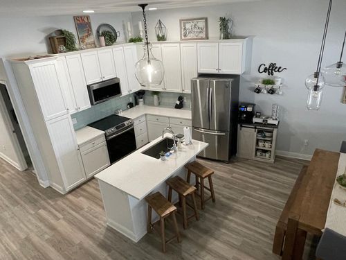 2-1702 N Lakeshore Dr, Lake City, MN, 55041-9050 | Card Image