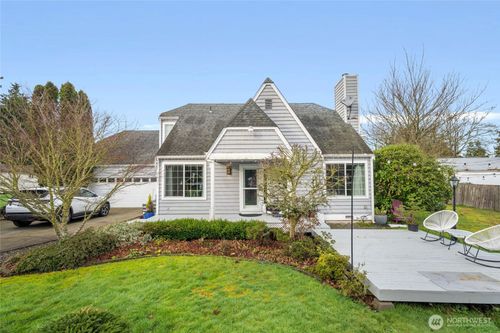 25825 12th Avenue S, Des Moines, WA, 98198 | Card Image