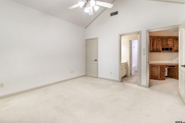 3826 Woods Blvd, House other with 4 bedrooms, 3 bathrooms and null parking in Tyler TX | Image 37