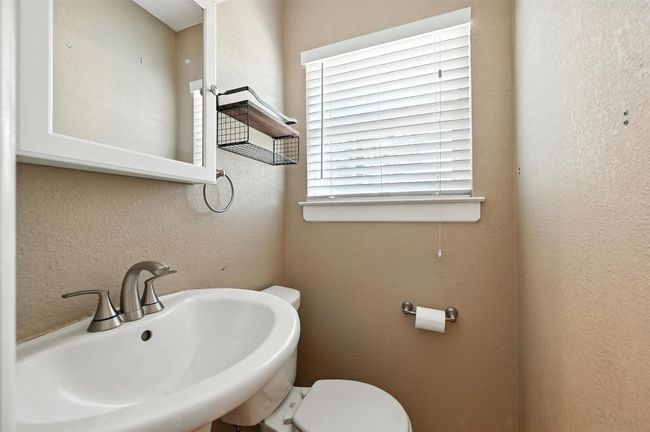 Detailed view of a textured wall | Image 29