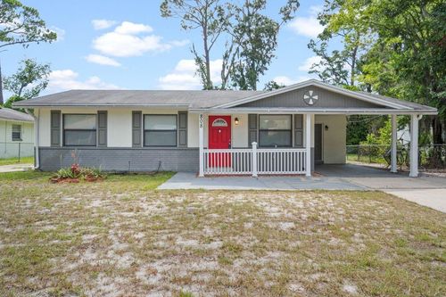 808 18th Ter, GAINESVILLE, FL, 32641-9400 | Card Image