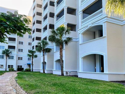 apt-400-3730 Cadbury Cir, VENICE, FL, 34293-2211 | Card Image