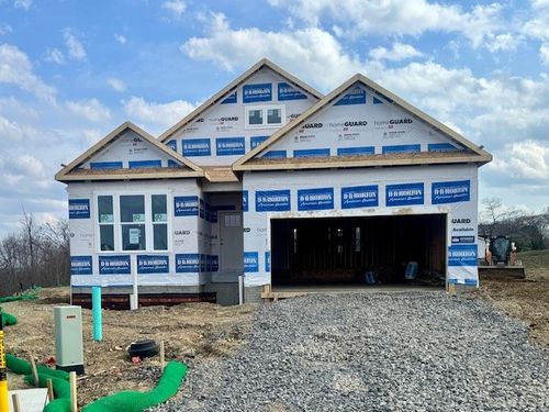 353 Gleneagles Dr, Butler, PA, 16001-1168 | Card Image