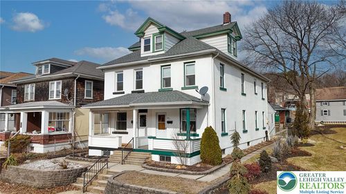 671 Franklin Ave, Palmerton, PA, 18071-1414 | Card Image