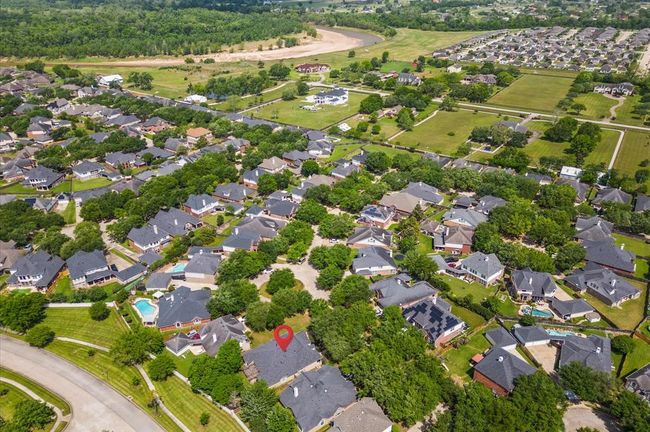 342 Silver Creek Cir, House other with 3 bedrooms, 3 bathrooms and null parking in Richmond TX | Image 41