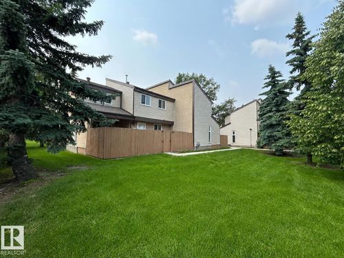 7117 180 St Nw, Edmonton, AB, T5T3G1 | Card Image