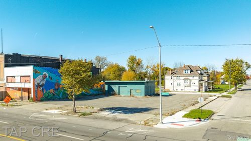 14241 E Jefferson Ave, Detroit, MI, 48215-2929 | Card Image