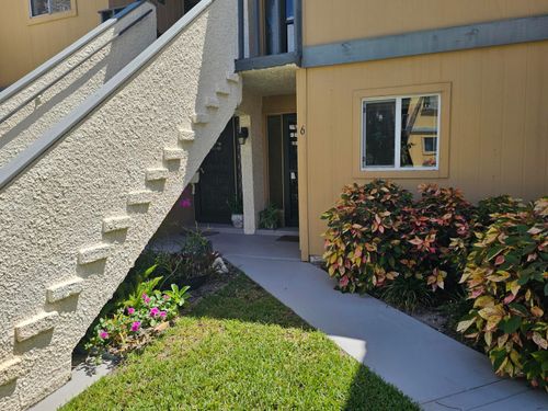 g6-1500 Ne 13th Ter, Jensen Beach, FL, 34957-5644 | Card Image