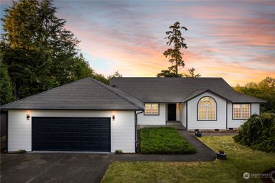 1120 Hill Court, House other with 3 bedrooms, 2 bathrooms and 2 parking in Cosmopolis WA | Image 2