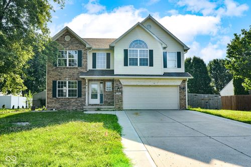 567 West St, Whiteland, IN, 46184-9334 | Card Image