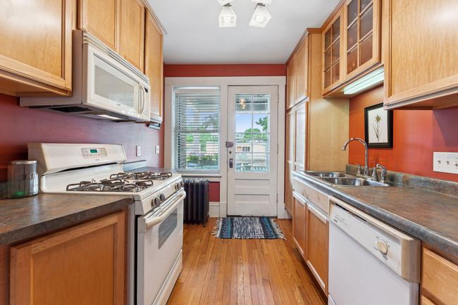 View from the kitchen to the back door | Image 26