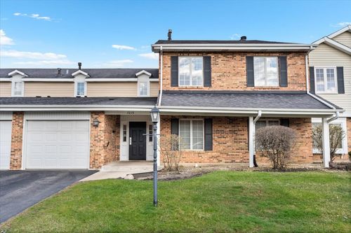 10c-7215 Willow Way Ln, Willowbrook, IL, 60527-7514 | Card Image