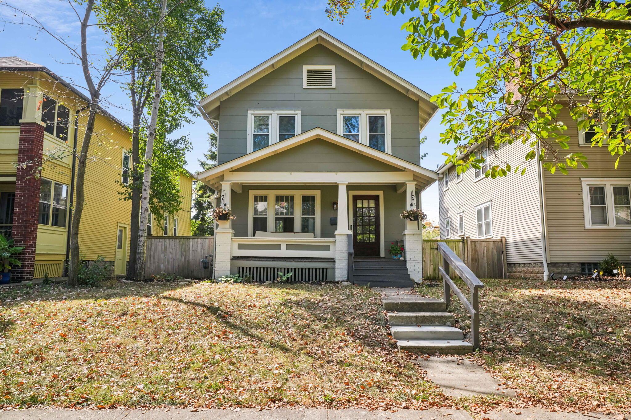 Oxley Rd, Columbus, OH 43212